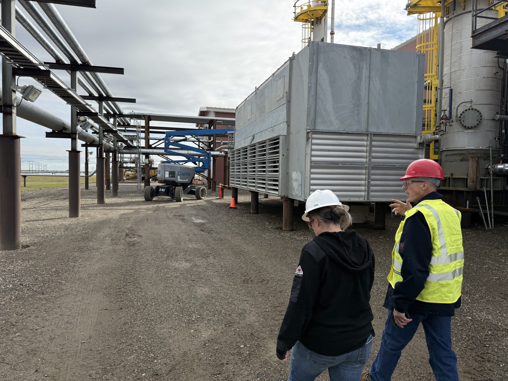 Tundra Talent crew on a remote North Slope jobsite in full PPE